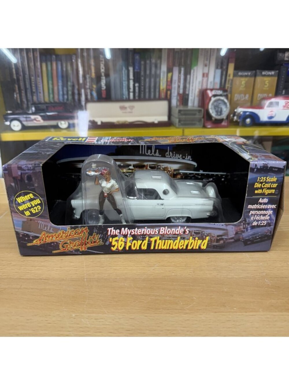 Revell American Graffiti Mysterious Blonde's '56 Ford Thunderbird 1:25